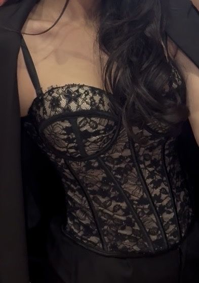 корсет кружевной