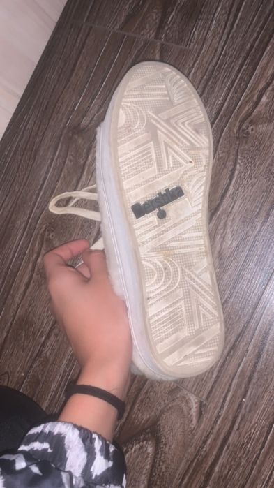 Обувки 37н. Bershka