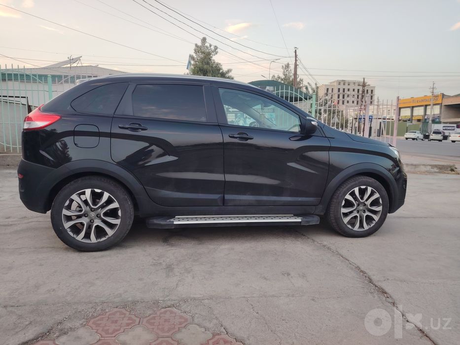 Lada X Ray Cross