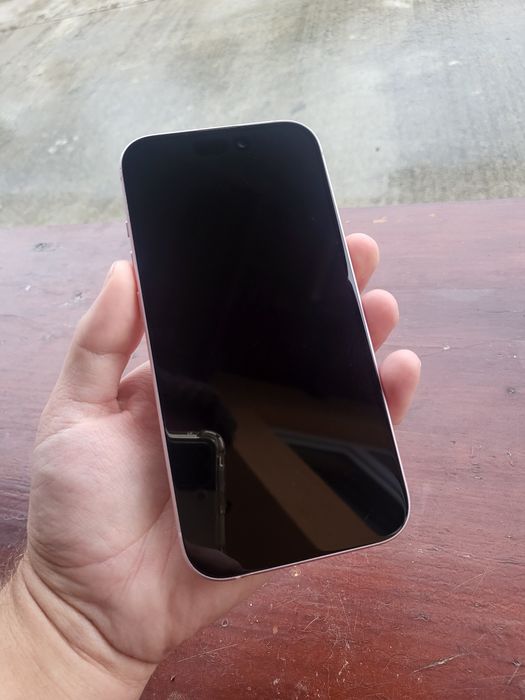 Telefon Iphone 15 Roz Foarte Bun 128GB 5G 88% Baterie Trimit Schimb