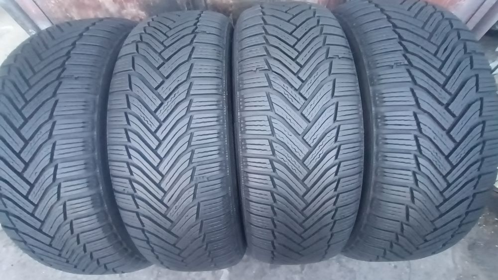 215/60/17 Michelin