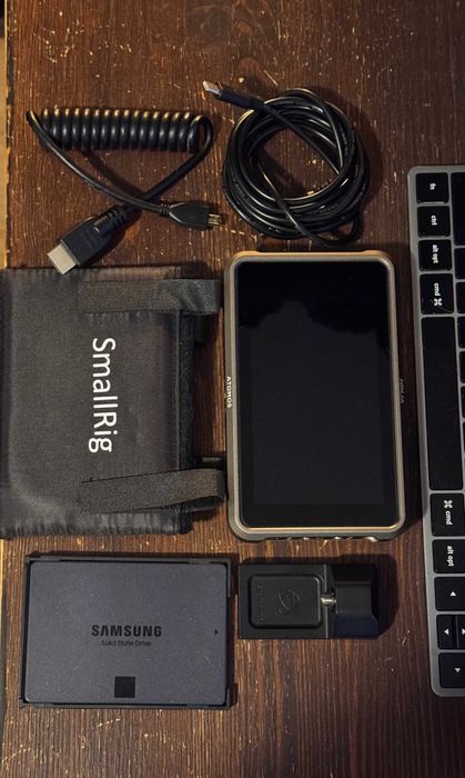 Atomos NINJA V (6k30p ProRes Raw)