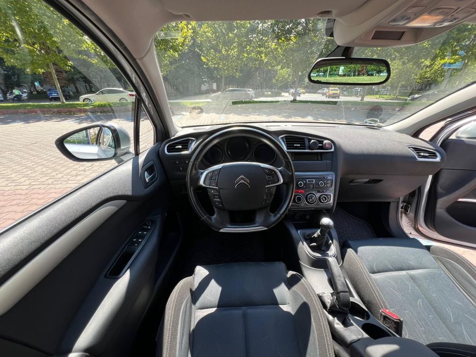 Vand Citroen C4.