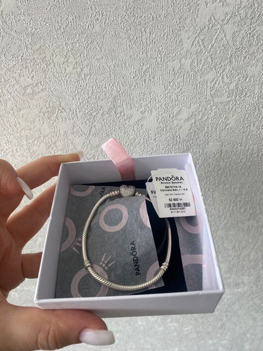 Продам браслет PANDORA