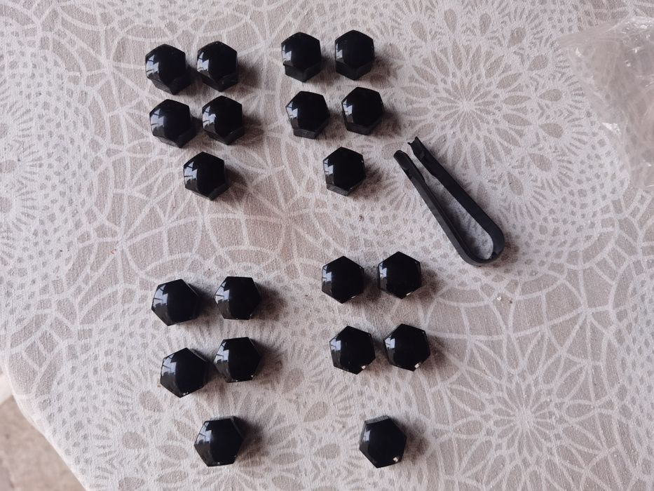 Хромирани капачки за болтове 17 и 19 мм