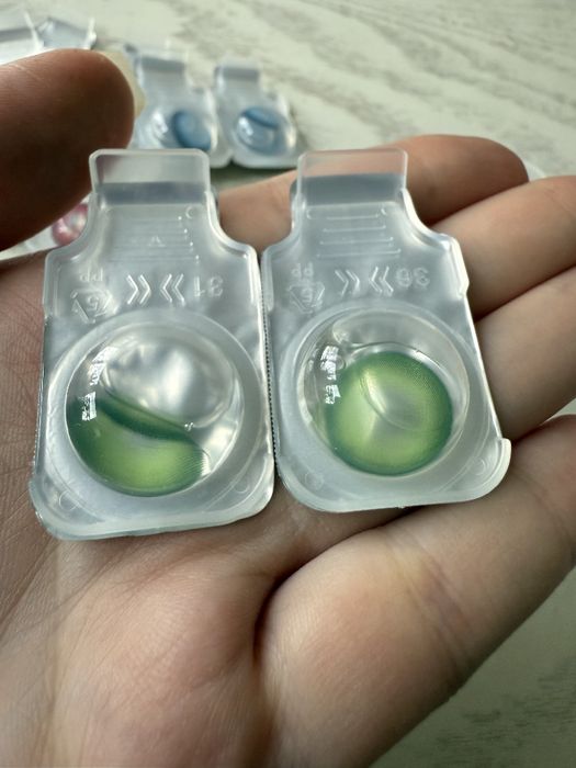 Линзы цветные нулёвки