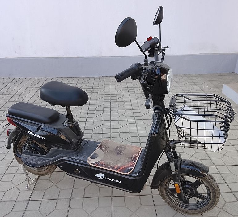Скутер DRONGO R14  сотилади