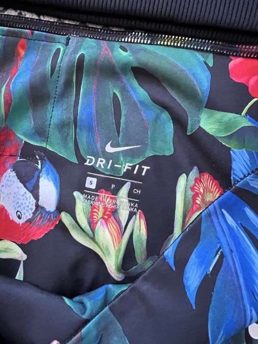 Дамски екип Nike