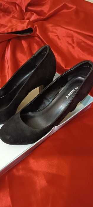 Женские туфли Graceland ( Германия) 37 размер , замшевые