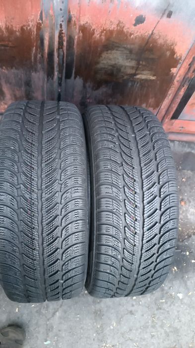 205/55/16 Debica