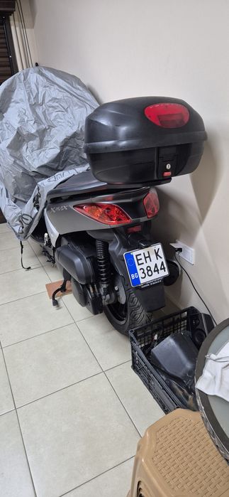 Ямаха Х-макс 2011