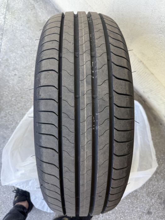 Anvelope Vara BRIDGESTONE Turanza T005 215/60 R17 96 H