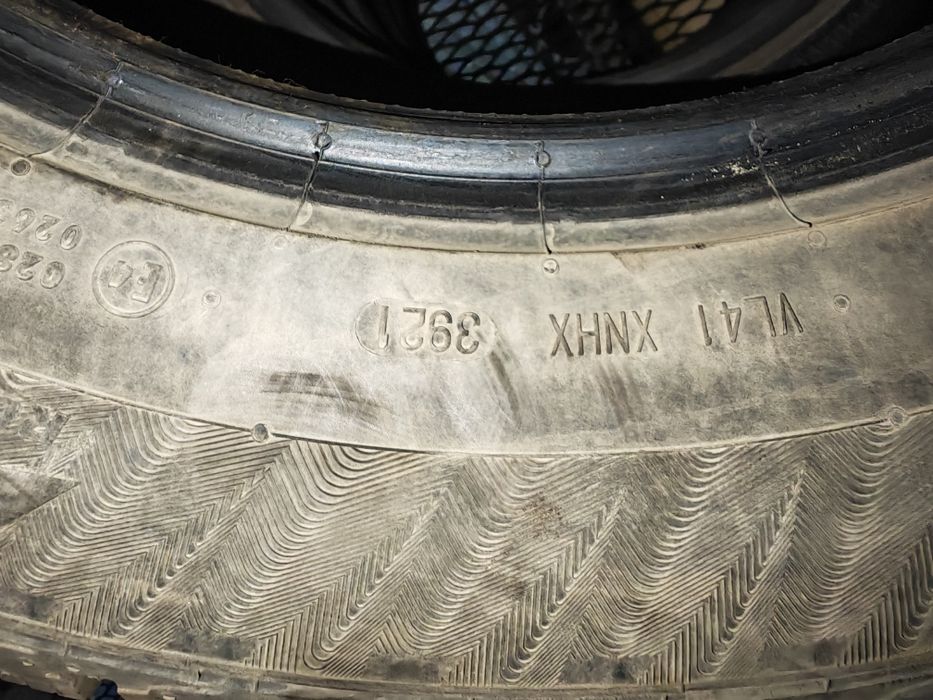 Шины зимние 225/60/17