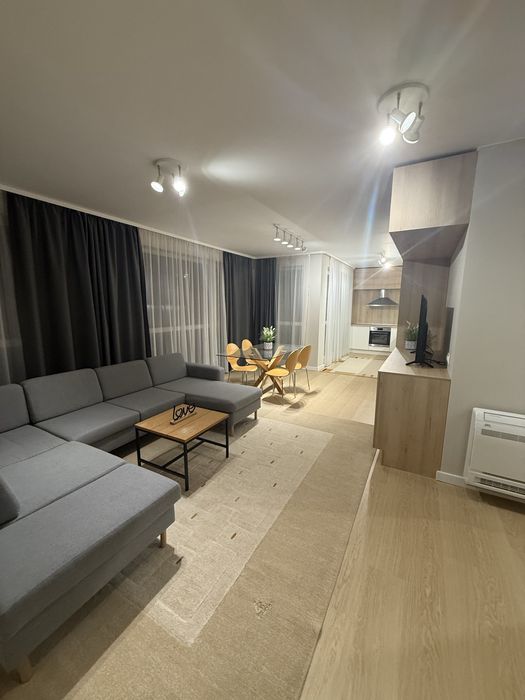 Продава се Тристаен апартамент в Варна, Бриз - 130 кв.м за 3000 €/кв.м - Снимка #4