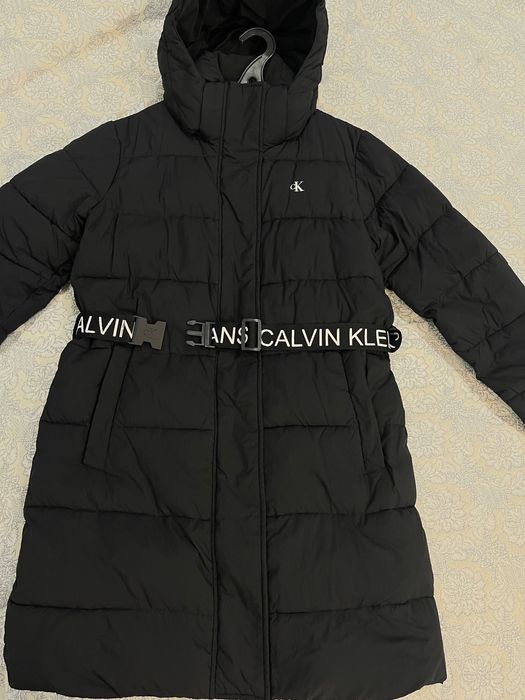 Зимняя куртка от Calvin Klein