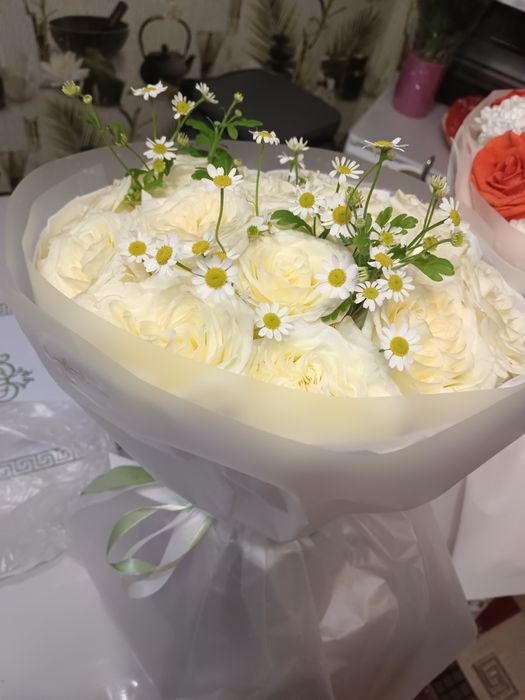 Продам цветы по 5000тг