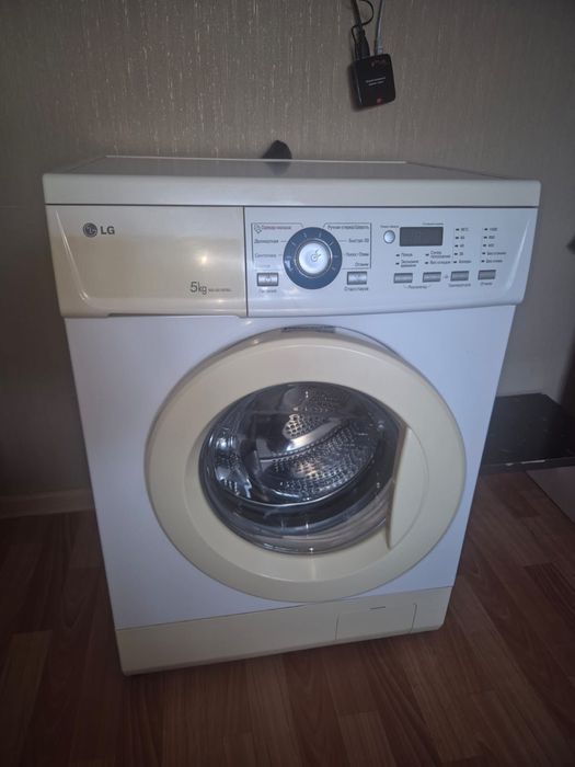 Продается холодильник + стиральная машина