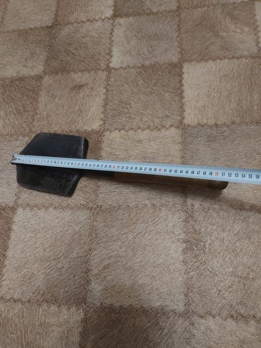 Продаётся маленькая штикавая лапатка