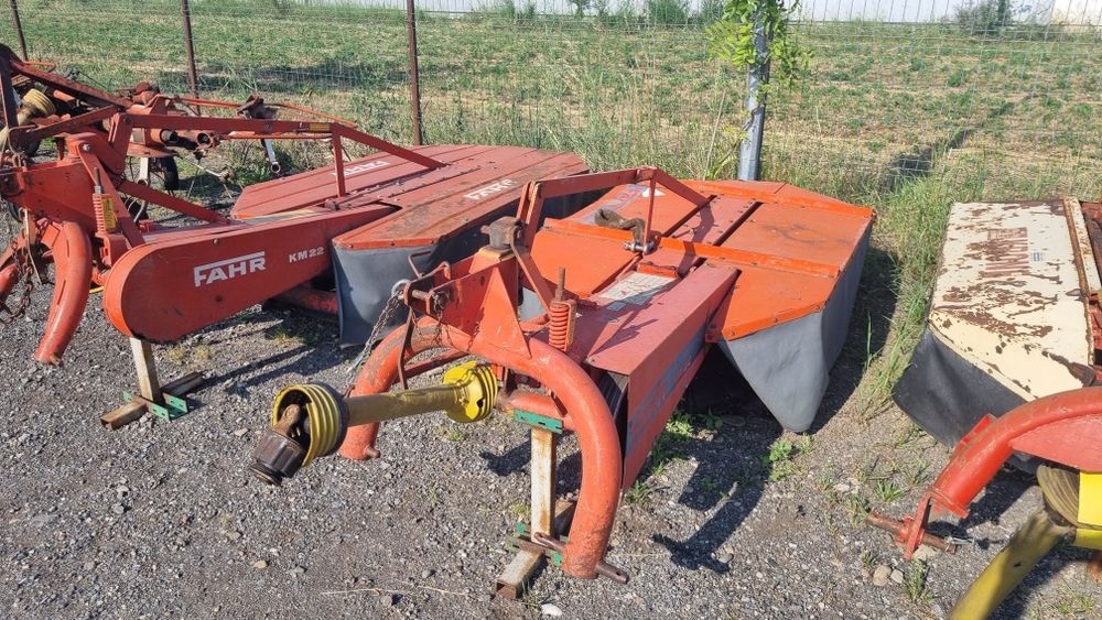 Cositoare Deutz Fahr km 22 de 1.65 m , piese .