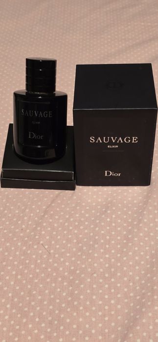 Продавам мъжки парфюми