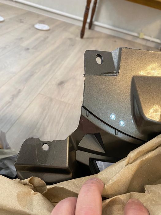 Запчасти на приору, крыло