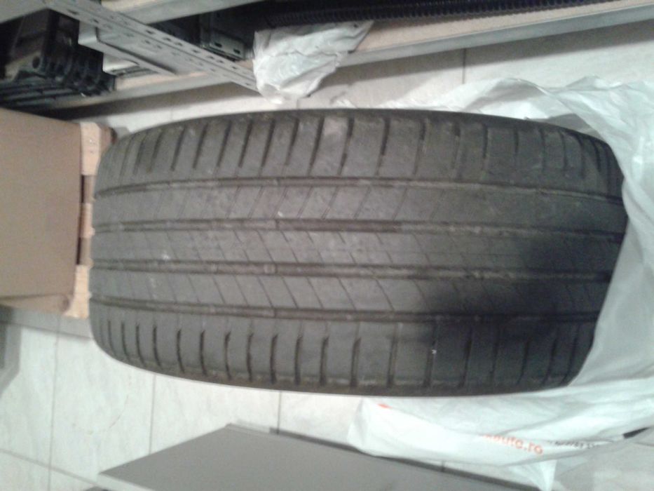 OKAZIE Anvelope BRIDGESTONE de vara 245 40 R19 94W rulate max 15000 km