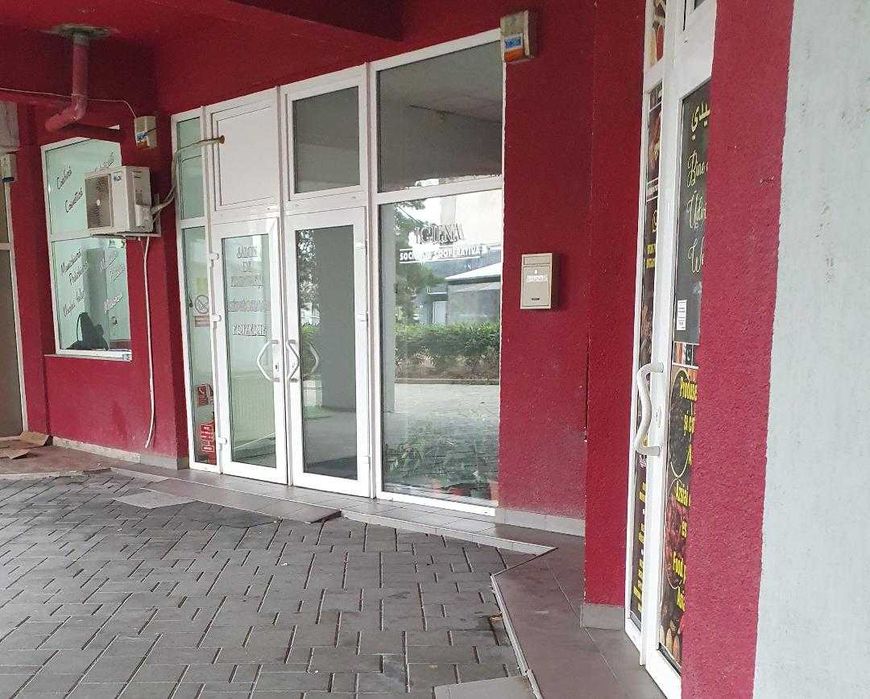 Spatiu comercial