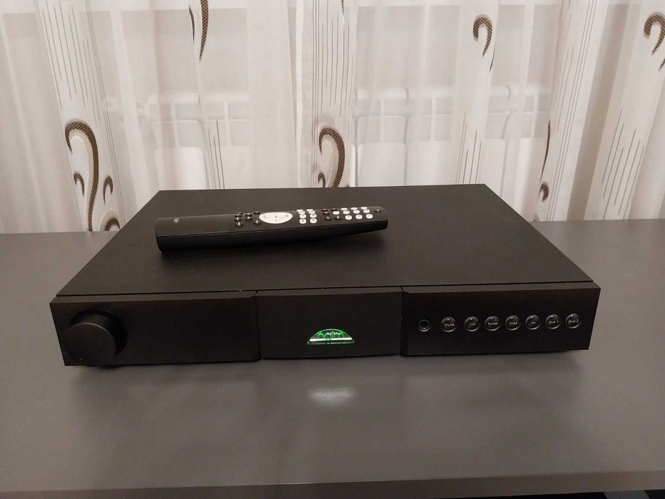 Усилвател Naim Nait XS2