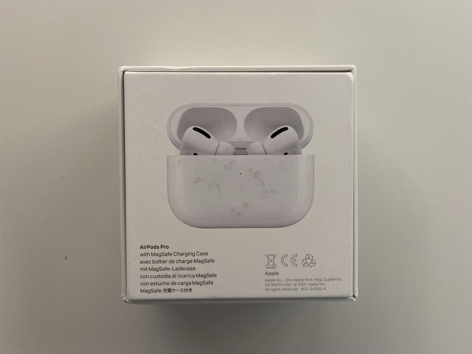 AirPods Pro (1-во поколение) - Работят отлично, без Noise Cancellation