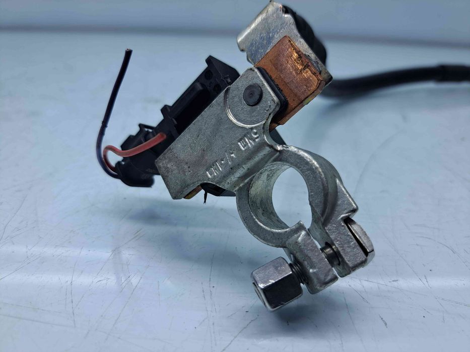 Borna baterie (-) Audi A4 (8K2, B8) [Fabr 2008-2015] 8T0915181