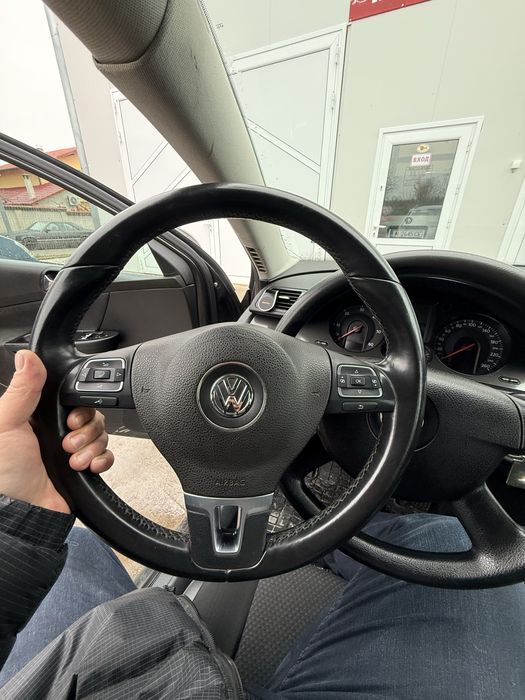 Мултиволан Vw Passat / Golf / Caddy / Touaran
