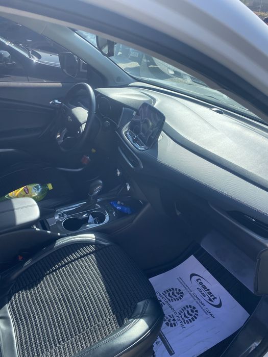 срочно сотилади трекер 2 фулл вариант