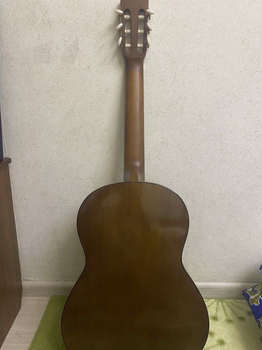 Гитара классическая