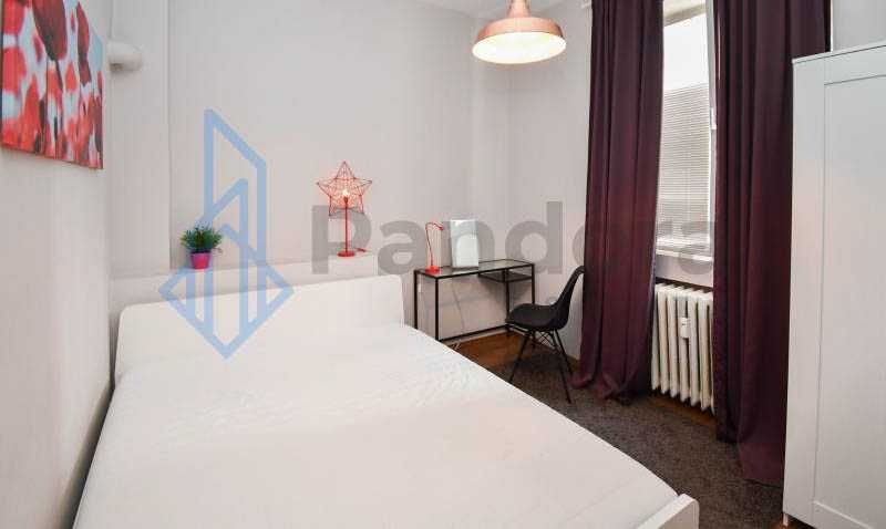 Дава се под наем Двустаен апартамент в София, Център - 50 кв.м за 499 € - Снимка #1