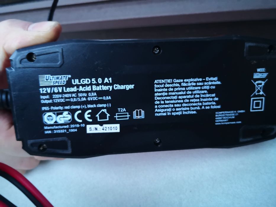 Redresor baterie auto moto 6/12v