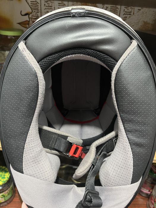 Шлем мотоциклетный HJC