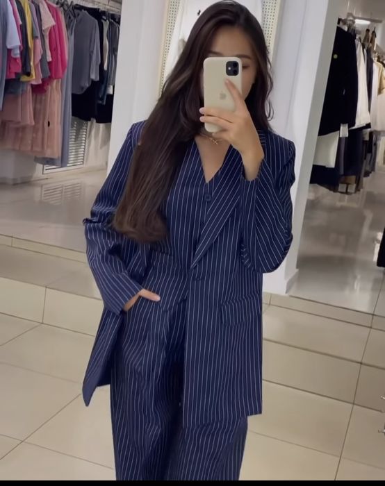 Костюм тройка в полоску