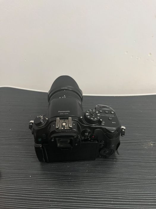 Продается lumix gh4