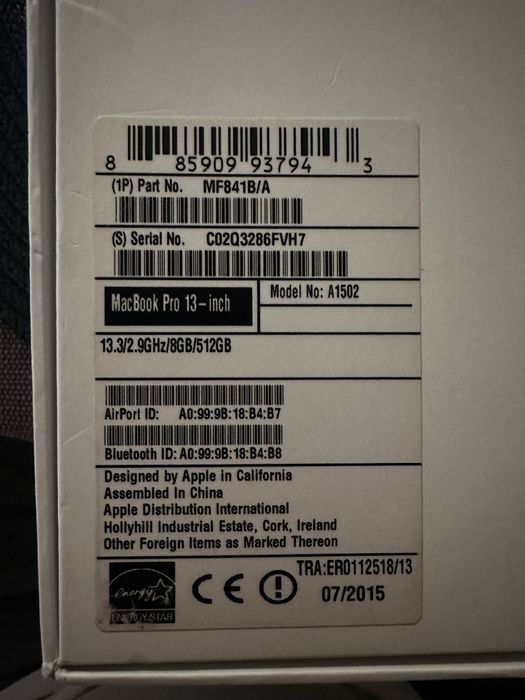 MacBook Pro 13” Retina (2015) – 512GB SSD / 8GB RAM – cutie originală + 2 încărcătoare