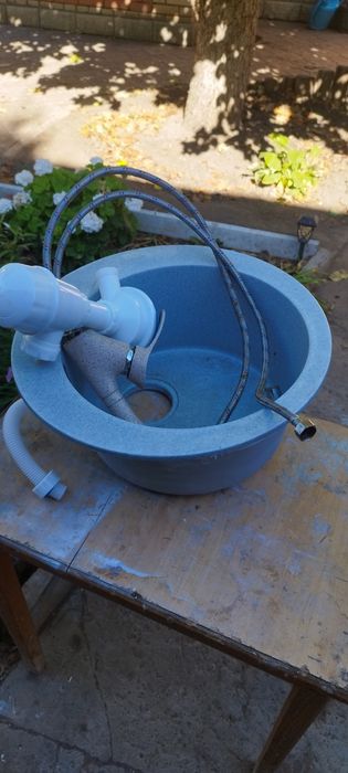 Раковина просто новая