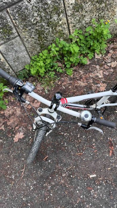 Детски велосипед Specialized Hotrock