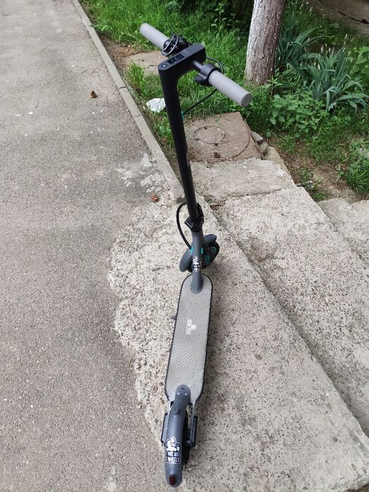 Trotinetă electrică eRiders V8