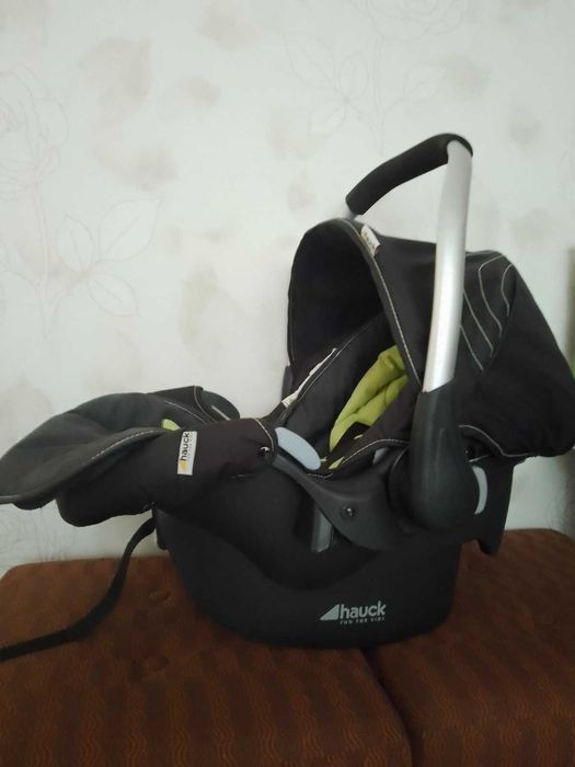 Столче за кола Hauck 0-13 кг
