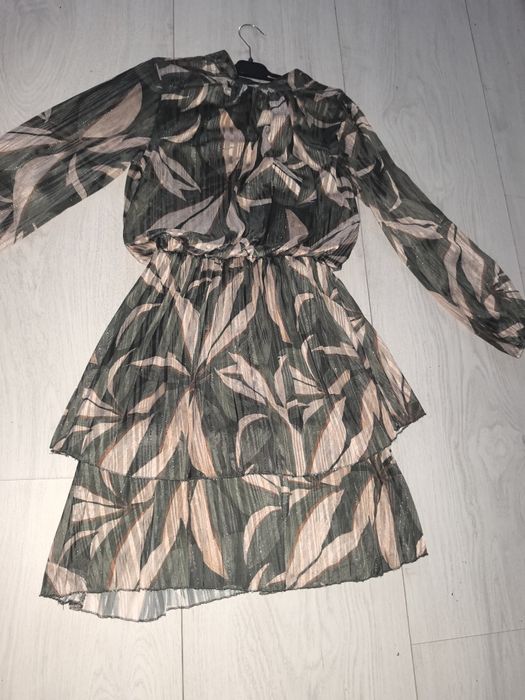 Лилава рокля 40 L