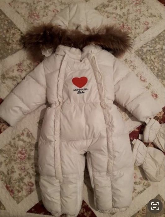 Продам комбинезон для девочки