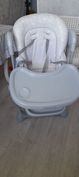 Стол для кормления