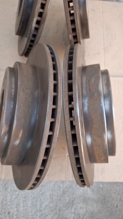 Тормозные диски Pajero 3