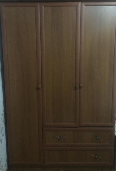 Продаётся коричневый Шкаф