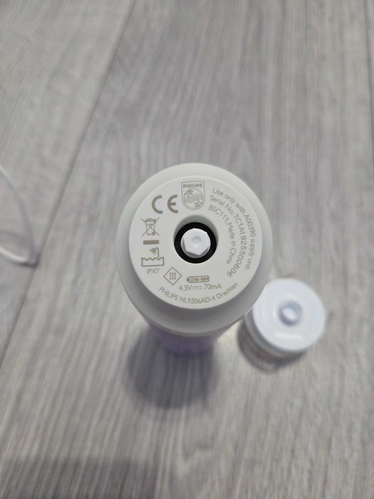 Perie mini de curatare faciala Philips VisaPure BSC111