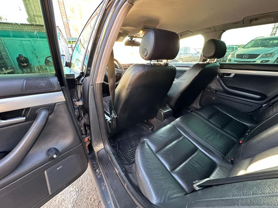 Продам AUDI A4 B6 Avant